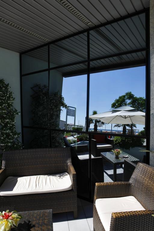 Hotel Gardenia リミニ エクステリア 写真